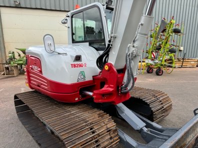 Takeuchi TB290-2