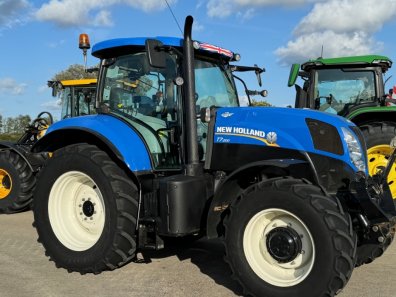 New Holland T7.200