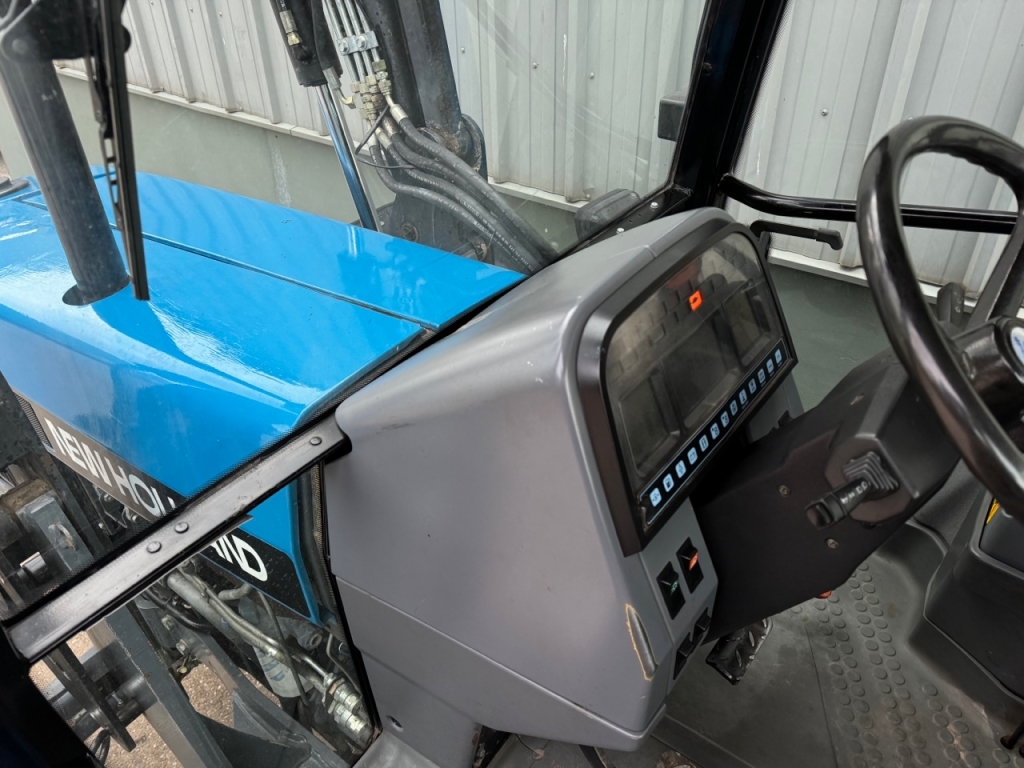 New Holland 7740 SL