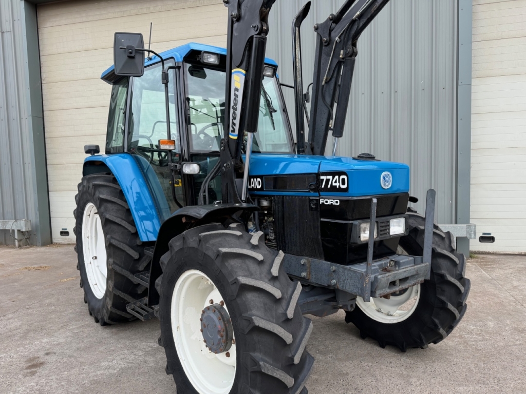 New Holland 7740 SL