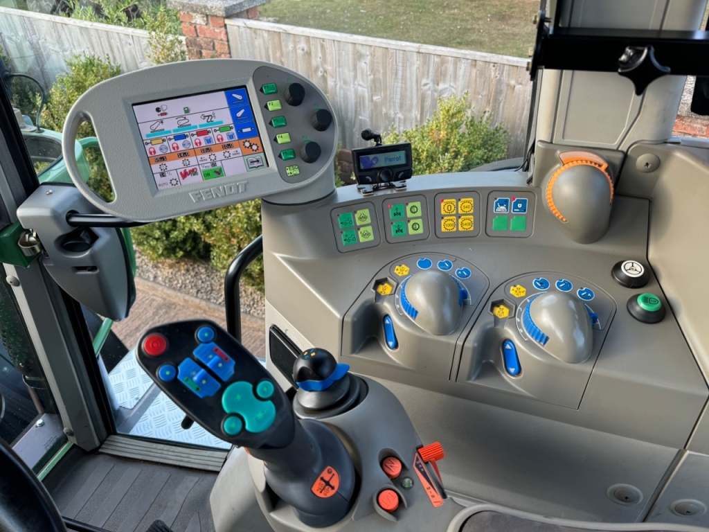 Fendt 820