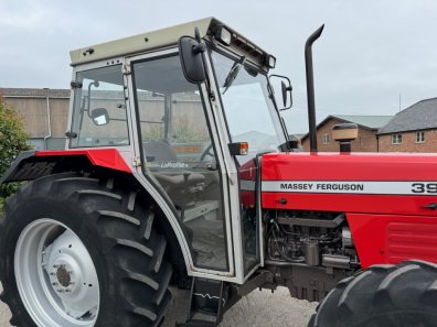 Massey Ferguson 390