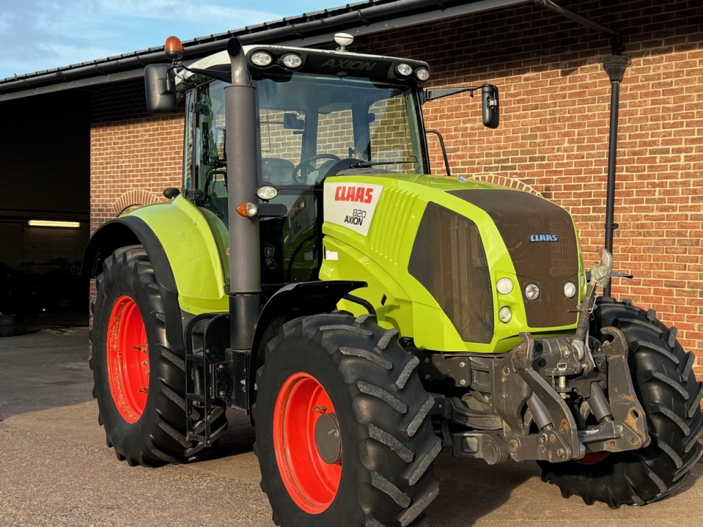 Claas Axion 820 CMATIC