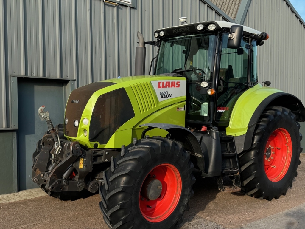 Claas Axion 820 CMATIC