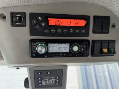 Claas Axion 820 CMATIC