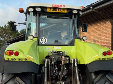 Claas Axion 820 CMATIC