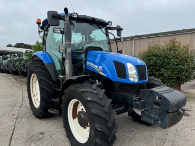 New Holland T6020 Plus