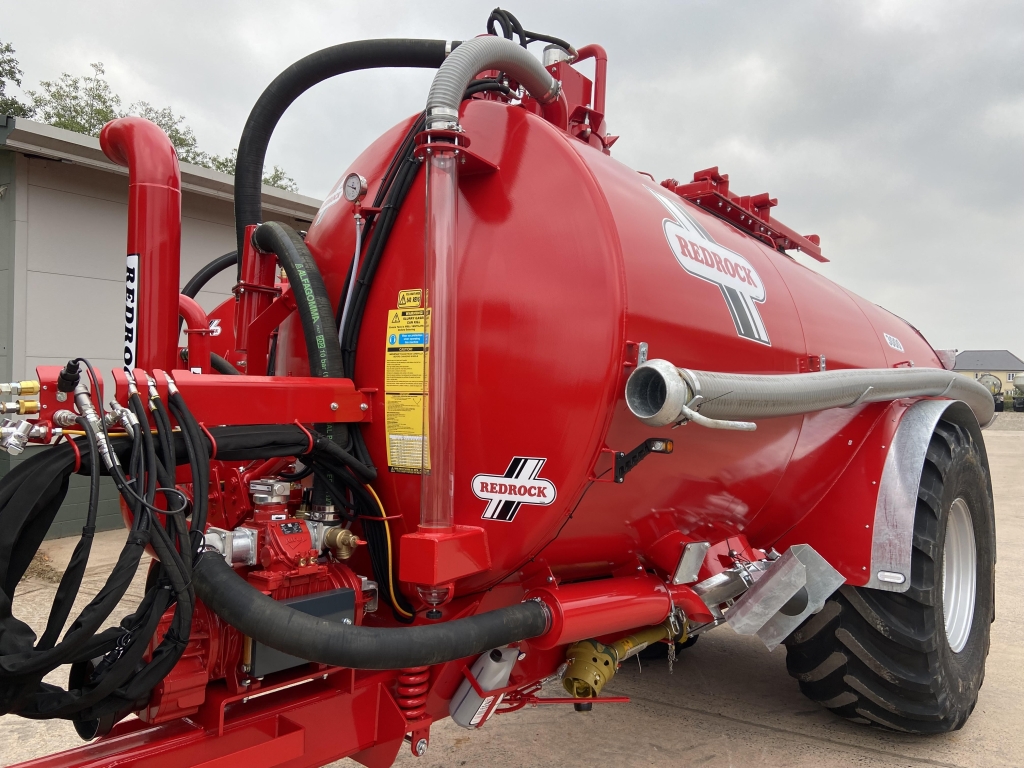 Redrock 3000 Gallon tanker