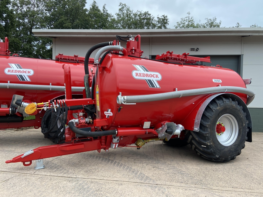 Redrock 3000 Gallon tanker