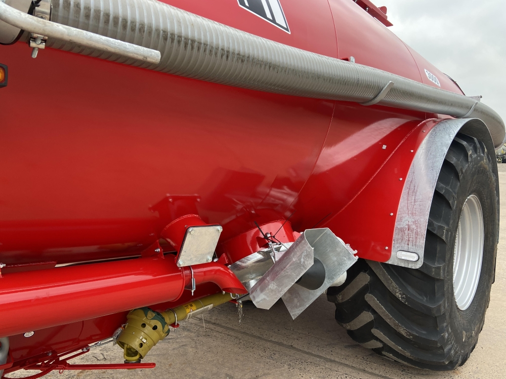 Redrock 3000 Gallon tanker
