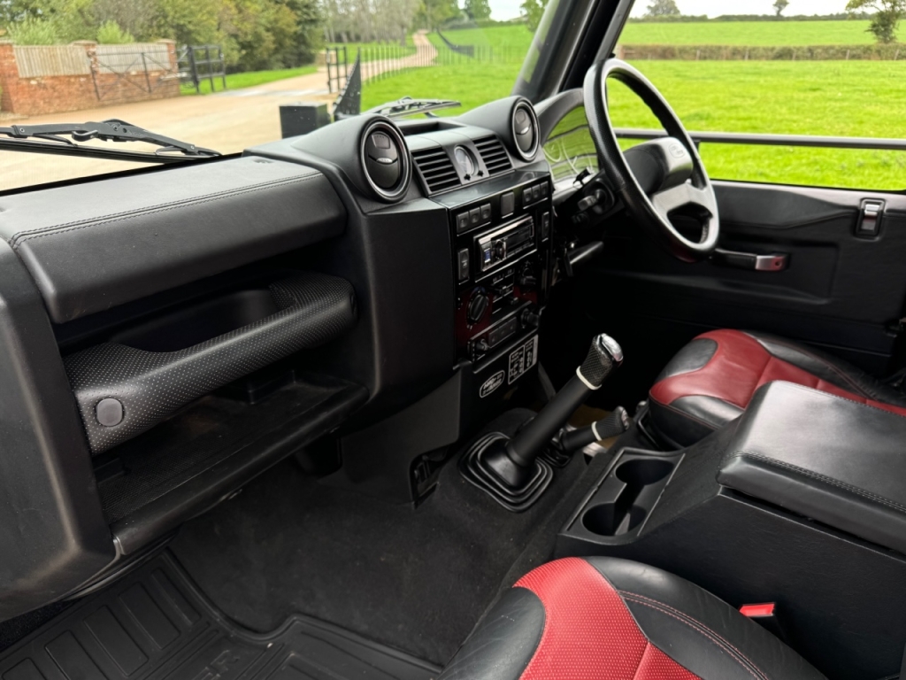 Land Rover Defender 90 Adventure 2.2 Litre Diesel