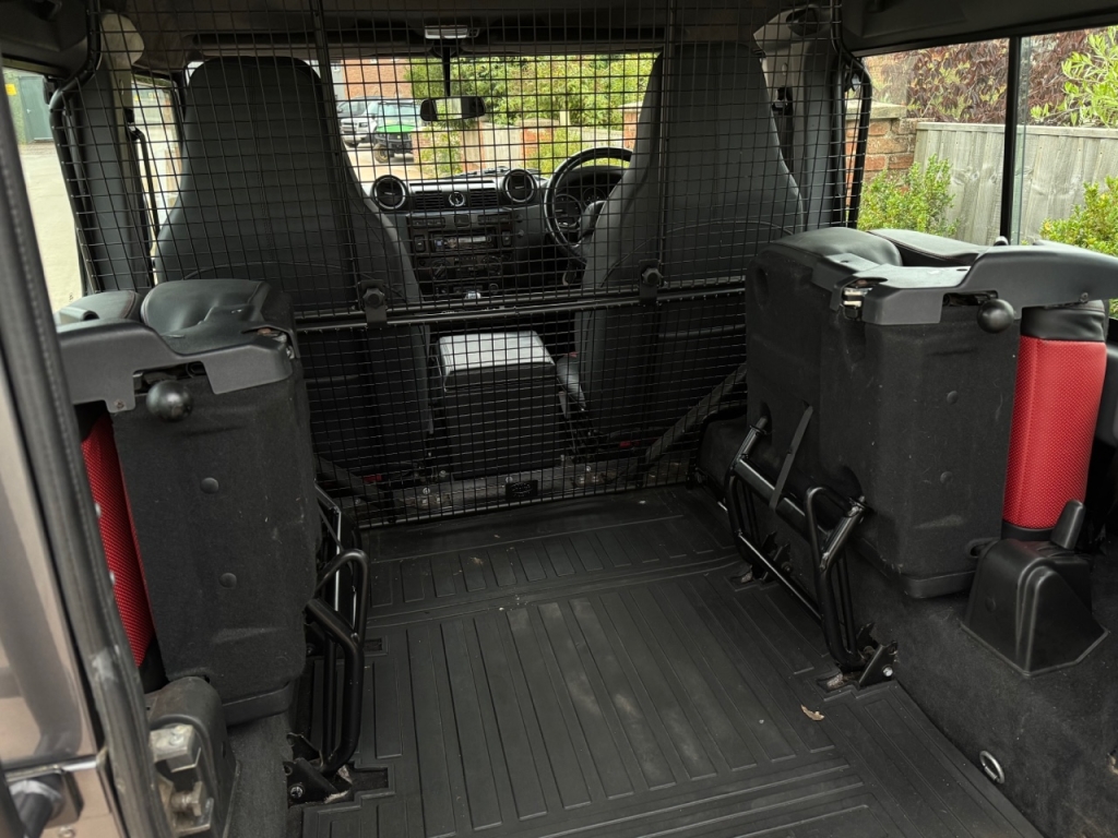 Land Rover Defender 90 Adventure 2.2 Litre Diesel