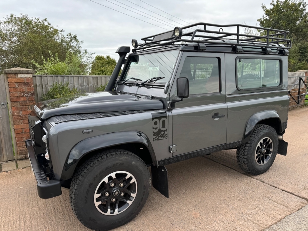 Land Rover Defender 90 Adventure 2.2 Litre Diesel