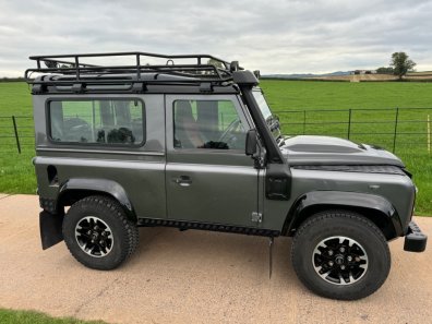 Land Rover Defender 90 Adventure 2.2 Litre Diesel