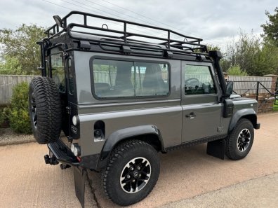 Land Rover Defender 90 Adventure 2.2 Litre Diesel
