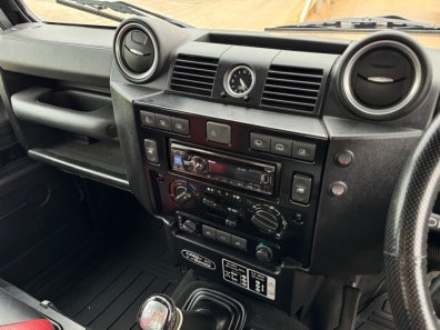 Land Rover Defender 90 Adventure 2.2 Litre Diesel
