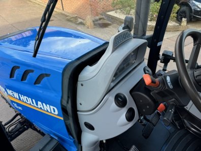 New Holland T6.180