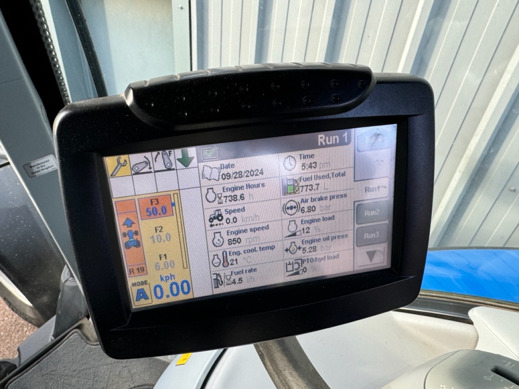 New Holland T7.200