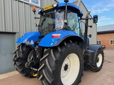 New Holland T7.200