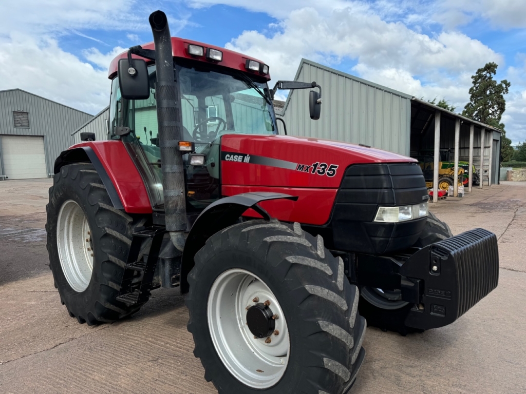Case MX 135