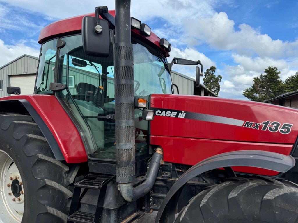 Case MX 135