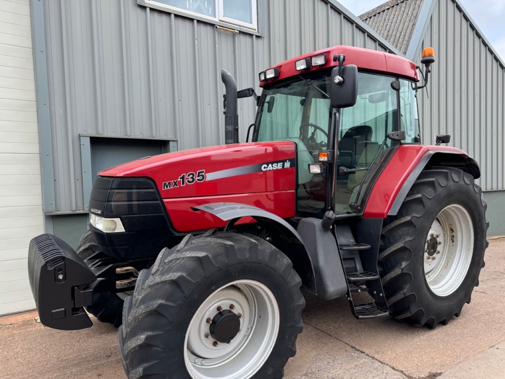 Case MX 135