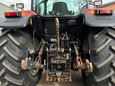 Case MX 135