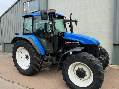 New Holland TS115