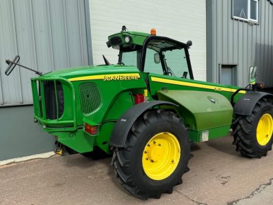 John Deere 3415