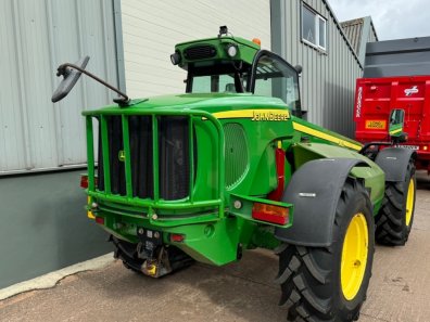John Deere 3415