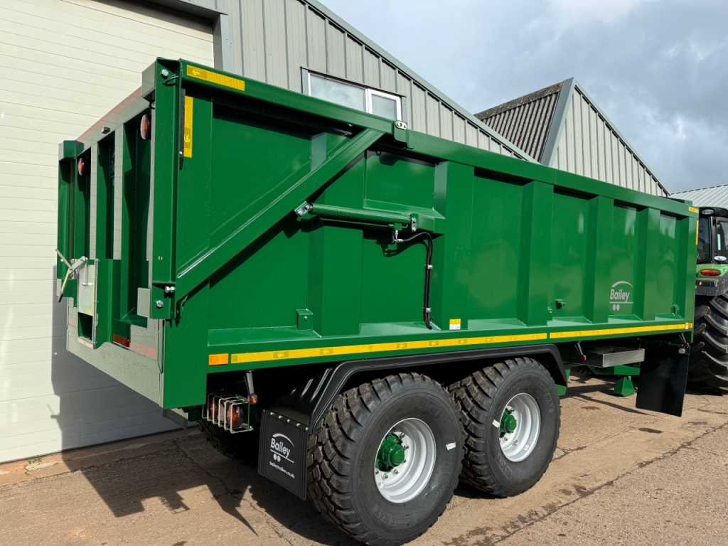 Bailey TB16 Ton grain trailer
