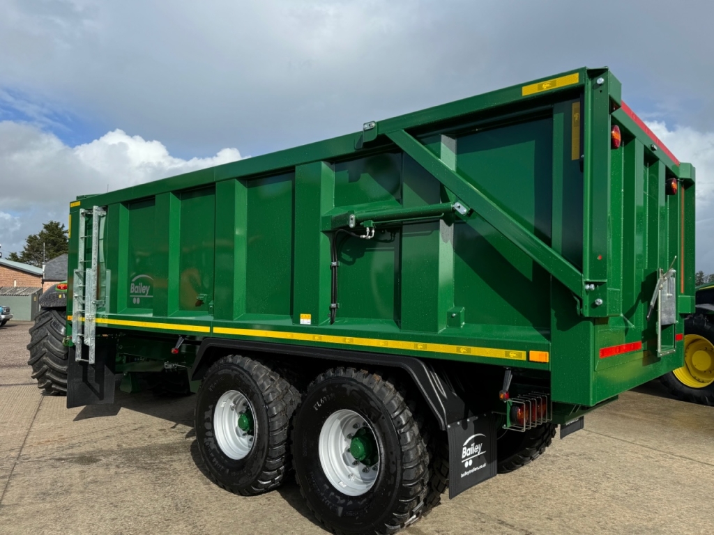 Bailey TB16 Ton grain trailer