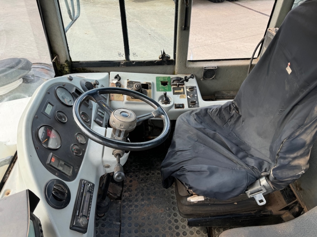 Terex TA25 dump truck