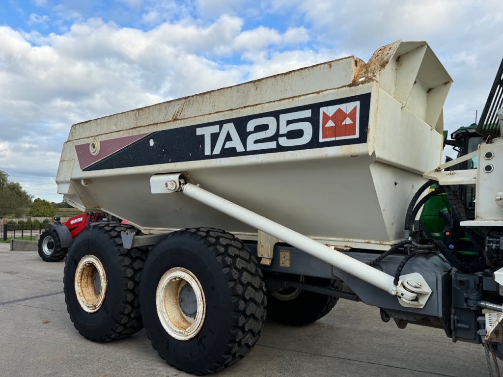 Terex TA25 dump truck