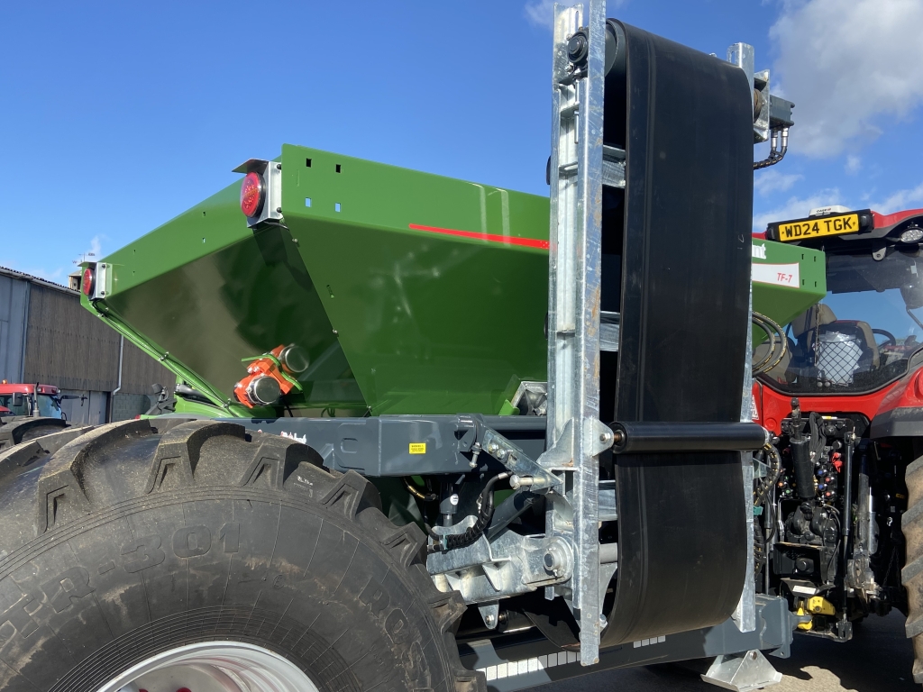 SpreadPoint F-7 Gravel Cart