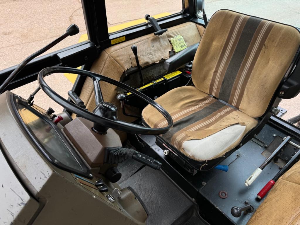 Leyland 702