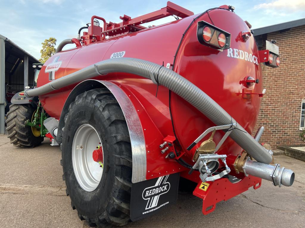 Redrock 3000 Gallon tanker