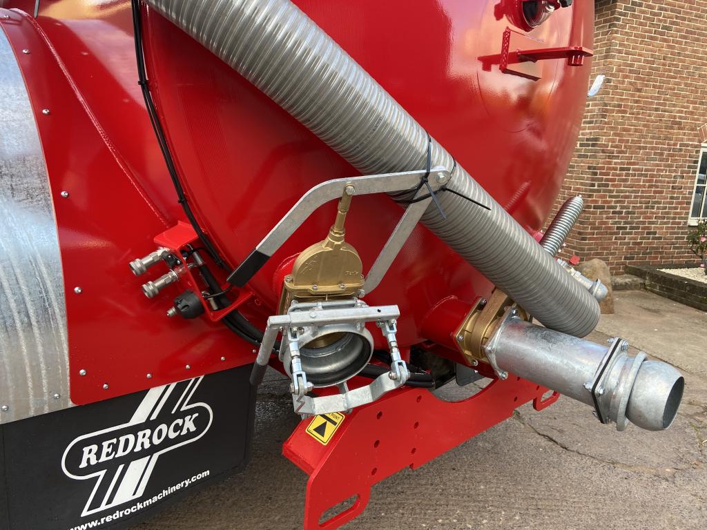 Redrock 3000 Gallon tanker