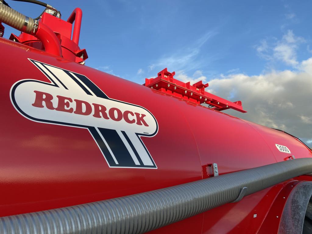 Redrock 3000 Gallon tanker