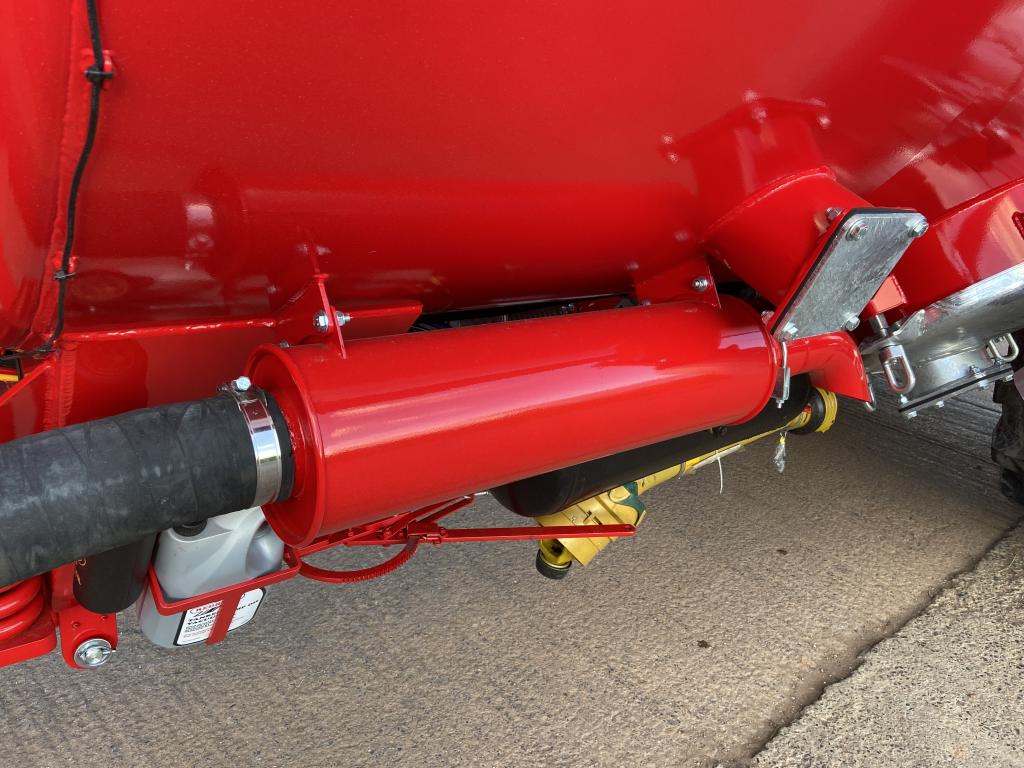 Redrock 3000 Gallon tanker