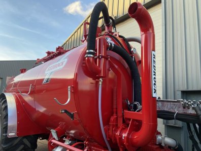 Redrock 3000 Gallon tanker