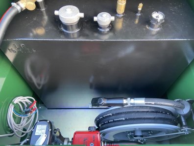 Bailey 2000LT fuel bowser