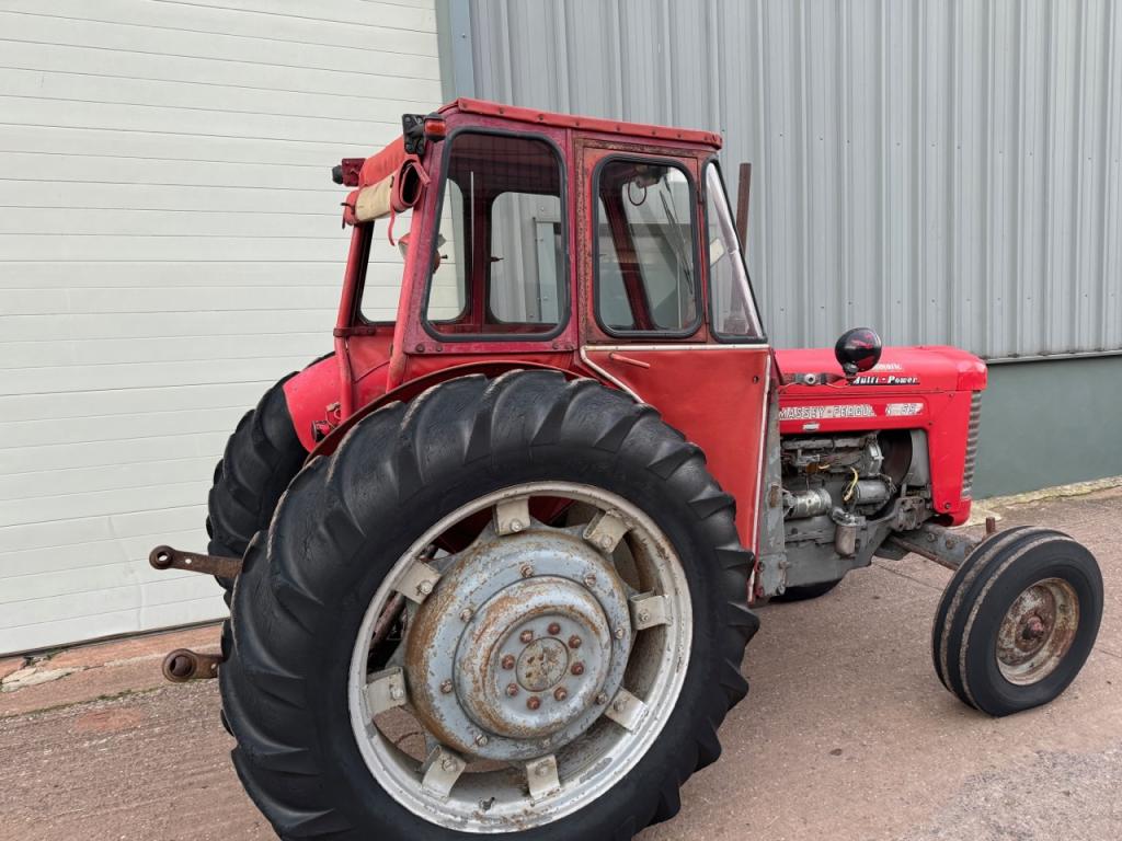 Massey Ferguson 65