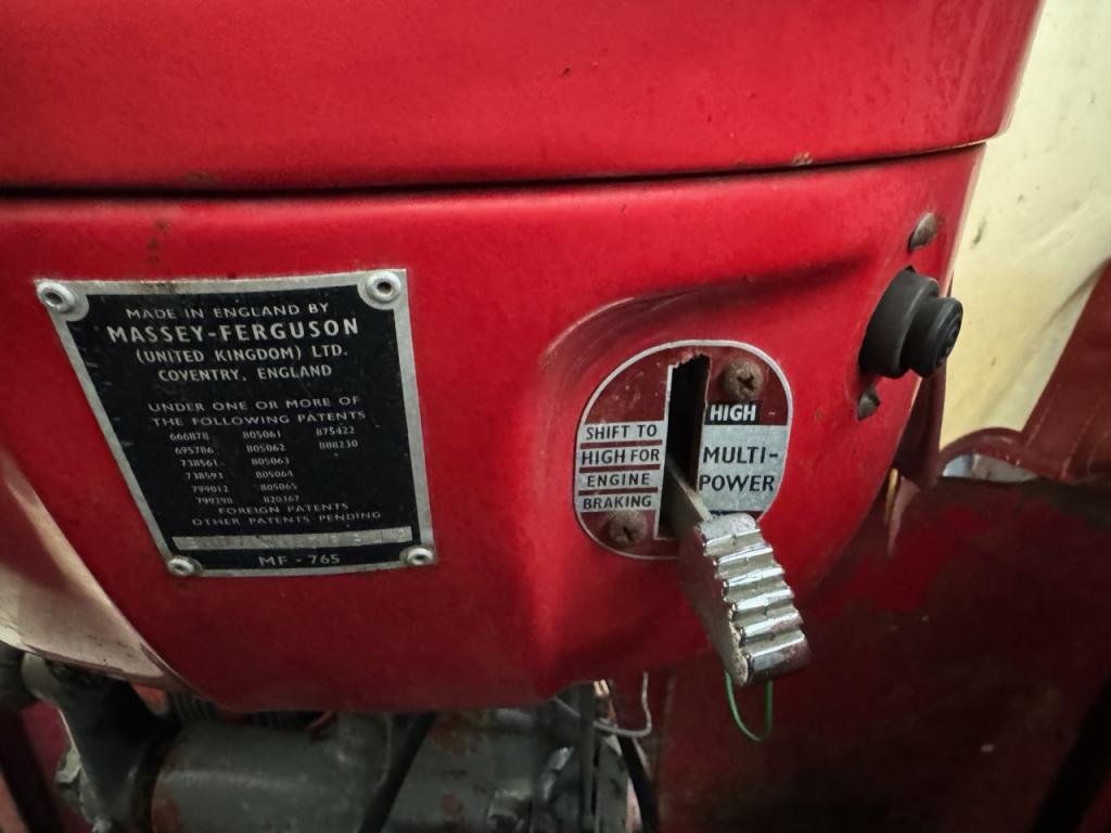 Massey Ferguson 65