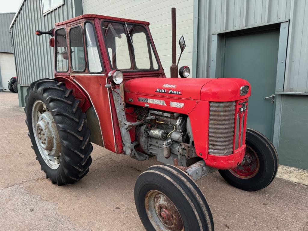 Massey Ferguson 65