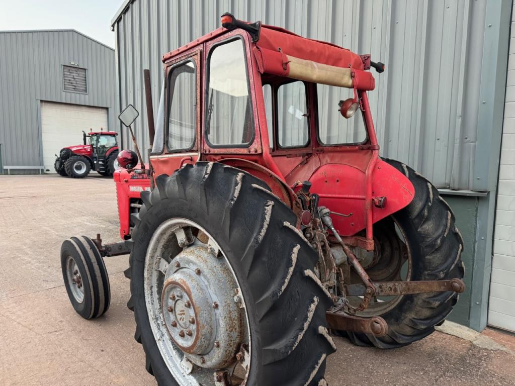 Massey Ferguson 65