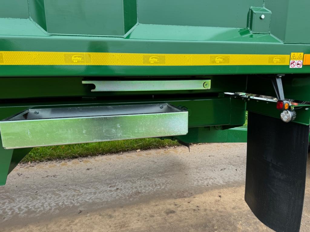 Bailey 16 Ton grain trailer