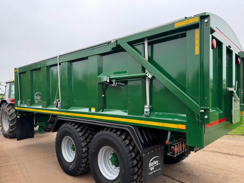 Bailey 16 Ton grain trailer