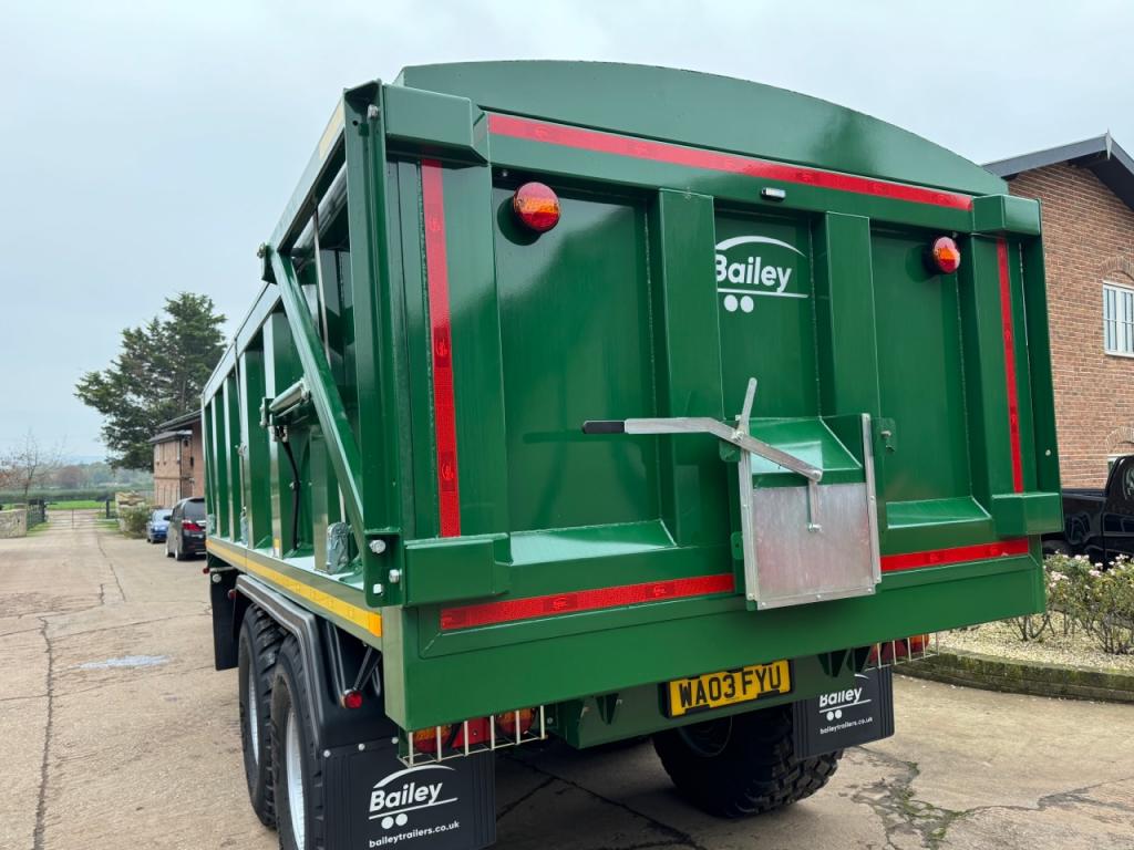 Bailey 16 Ton grain trailer