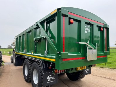 Bailey 16 Ton grain trailer